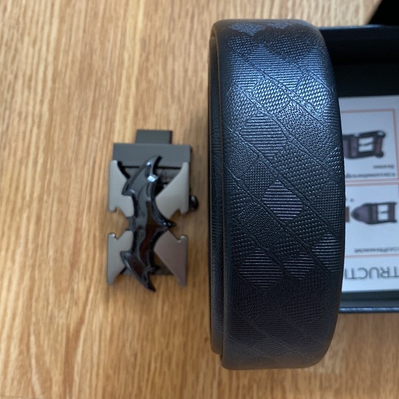 Batman Belt - Picture 3 of 3